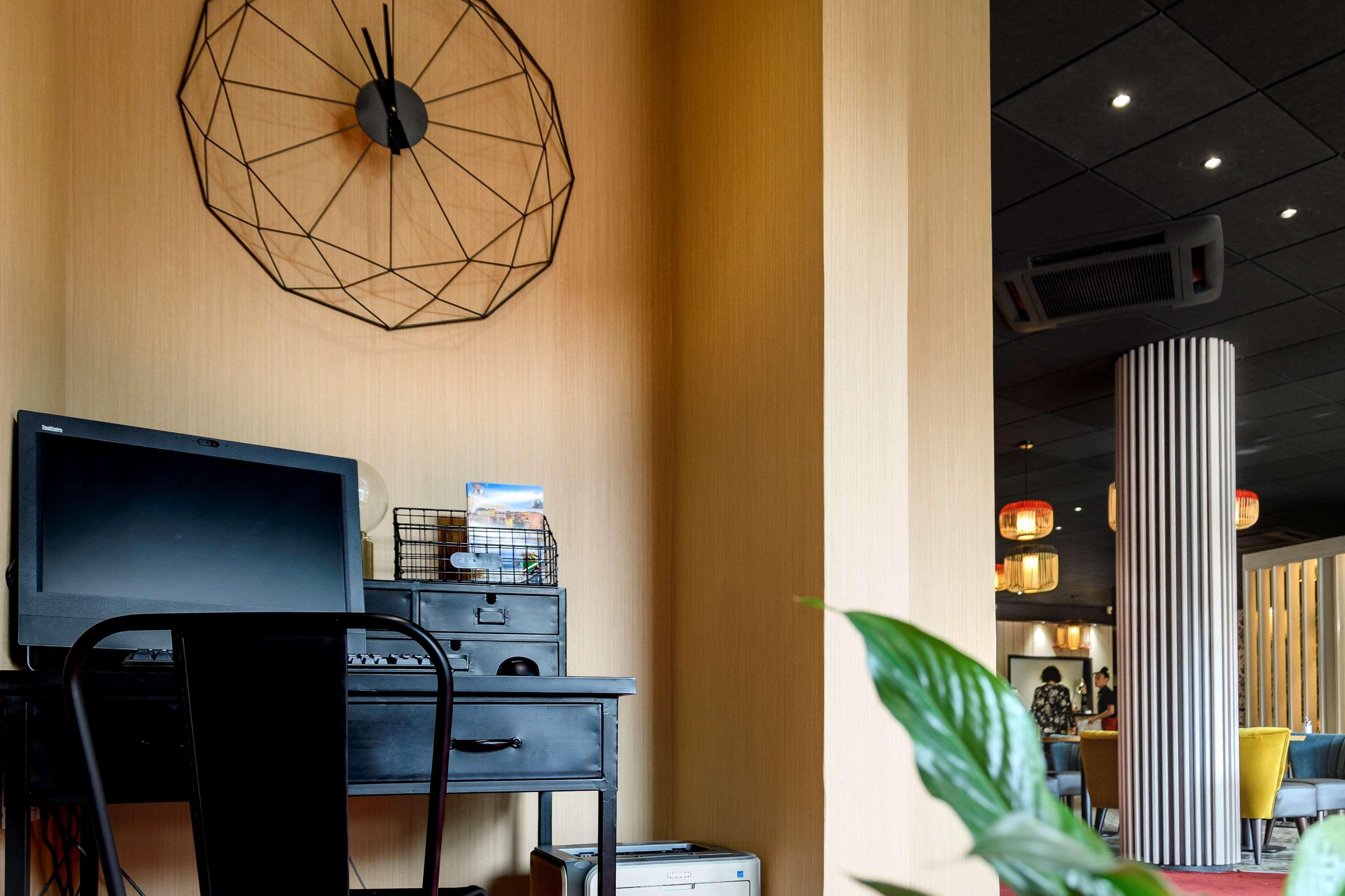 Hotel Western Montecristo-bastia 3*